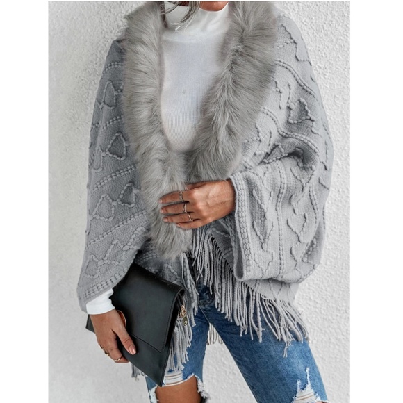 Faux Fur Grey Textured Knit Open Cardigan - Picture 3 of 7